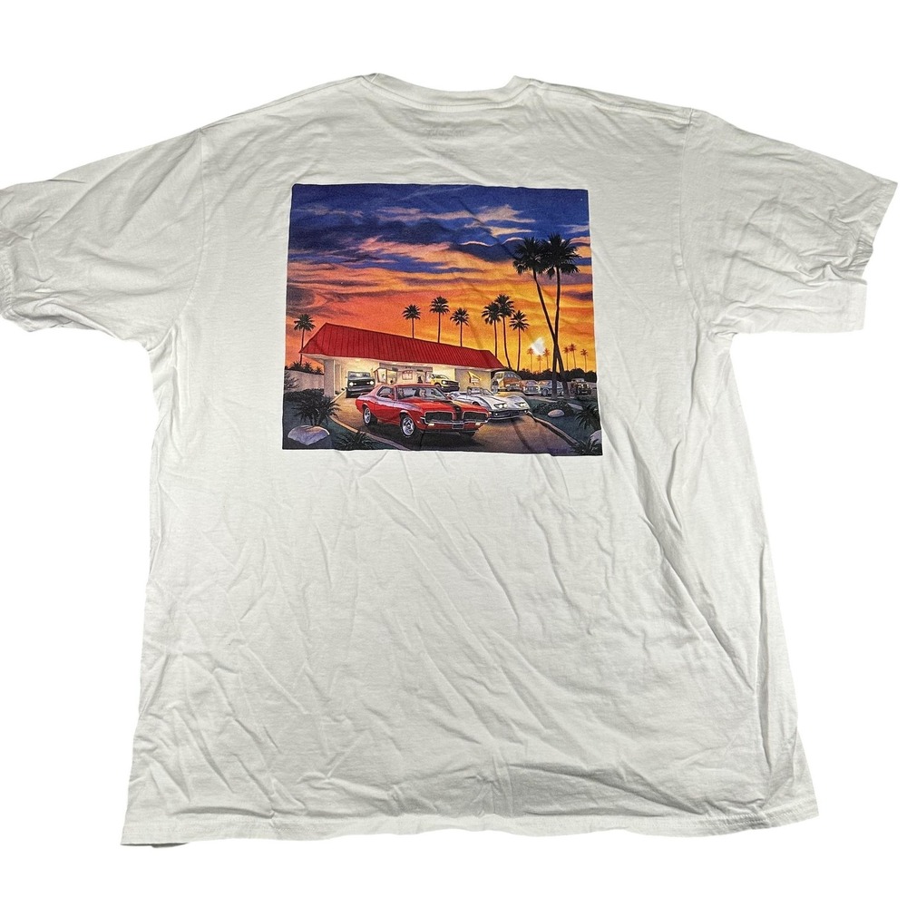 In-N-Out Burger Shirt Mens 2XL White California Sunset Cars Graphic Tee Tagless